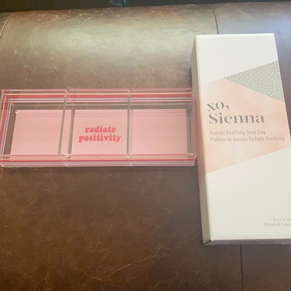 XO, Sienna Desk Tray - Picture 1 of 2